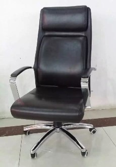 君发永旺 皮质班前椅