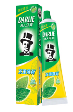 黑人(DARLIE)双重薄荷清新口气牙膏225g 防蛀固齿防口气 (新老包装随机发放) 黑人(DARLIE)双重薄荷清新口气牙膏225g 防蛀固齿防口气 (新老包装随机发放)